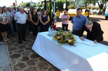 Foto - Administração entrega mais de 3 milhões em investimentos