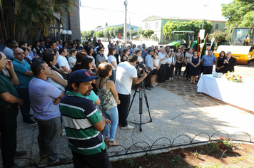 Foto - Administração entrega mais de 3 milhões em investimentos