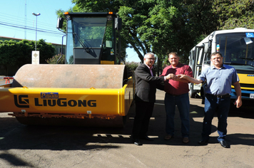 Foto - Administração entrega mais de 3 milhões em investimentos
