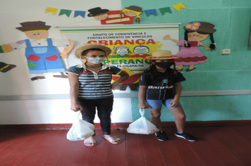 Foto - Assistência Social promove festa junina adaptada