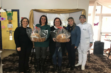 Foto - Ato marca a instituição do Dia de Incentivo ao Aleitamento Materno em Pejuçara