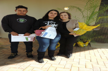 Foto - Ato marca entrega de 34 casas aos beneficiários do loteamento Caminho das Palmeiras