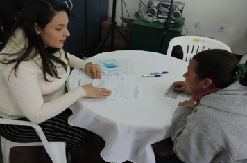 Foto - Ato marca entrega de 34 casas aos beneficiários do loteamento Caminho das Palmeiras