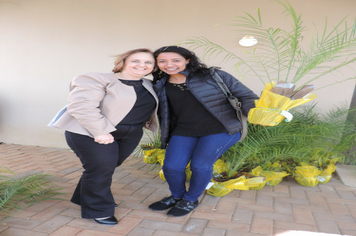 Foto - Ato marca entrega de 34 casas aos beneficiários do loteamento Caminho das Palmeiras