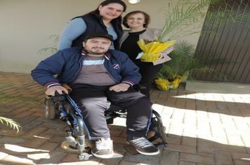 Foto - Ato marca entrega de 34 casas aos beneficiários do loteamento Caminho das Palmeiras