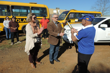 Foto - Ato marca recepção à centelha da chama da Pátria em Pejuçara.