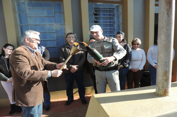 Foto - Ato marca recepção à centelha da chama da Pátria em Pejuçara.