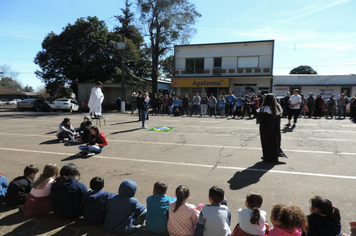 Foto - Ato oficial marca abertura da programação da Semana da Pátria em Pejuçara