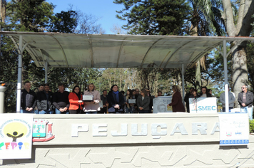 Foto - Ato oficial marca abertura da programação da Semana da Pátria em Pejuçara