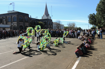 Foto - Ato oficial marca abertura da programação da Semana da Pátria em Pejuçara