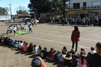 Foto - Ato oficial marca abertura da programação da Semana da Pátria em Pejuçara
