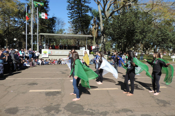 Foto - Ato oficial marca abertura da programação da Semana da Pátria em Pejuçara