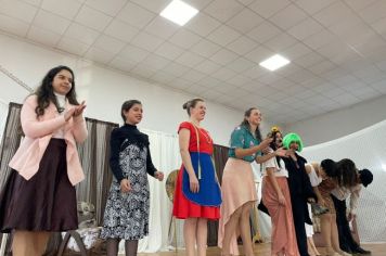 Foto - Lançamento Livro Vidas que Inspiram