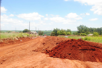 Foto - Calçamento vai beneficiar dois bairros de Pejuçara
