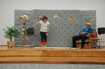 Foto - Celebração à vida e as amizades no almoço dos Idosos de Pejuçara