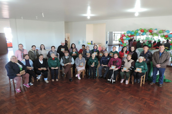Foto - CRAS reúne idosos aniversariantes do 1º semestre para comemorar