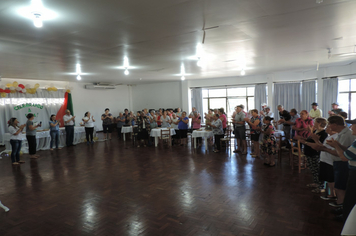 Foto - CRAS reúne idosos para comemorar os aniversários do segundo semestre de 2019