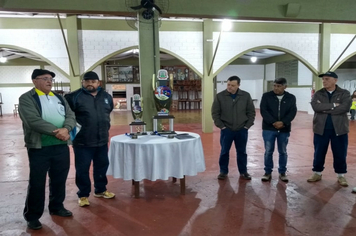 Foto - CRP “A” e Farrapos Vista Alegre conquistam o título do Campeonato de bocha de “2018”.