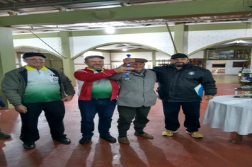 Foto - CRP “A” e Farrapos Vista Alegre conquistam o título do Campeonato de bocha de “2018”.