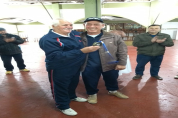 Foto - CRP “A” e Farrapos Vista Alegre conquistam o título do Campeonato de bocha de “2018”.