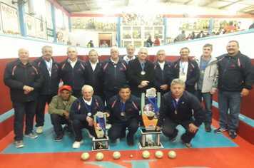 Foto - CRP “A” e Farrapos Vista Alegre conquistam o título do Campeonato de bocha de “2018”.
