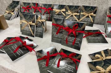 Foto - Lançamento Livro Vidas que Inspiram