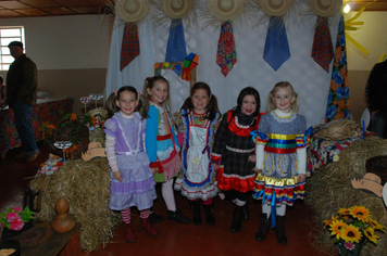 Foto - FESTA JUNINA ESCOLA MUNICIPAL