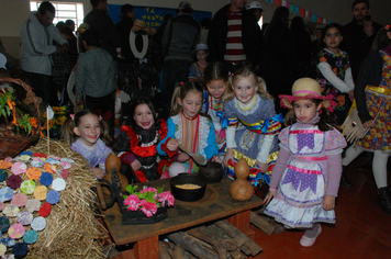 Foto - FESTA JUNINA ESCOLA MUNICIPAL