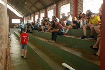 Foto - Finais do Futsal movimentam público desportivo de Pejuçara