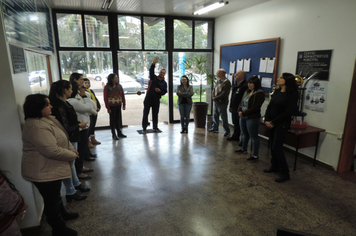 Foto - Ginástica laboral movimenta setores municipais em Pejuçara