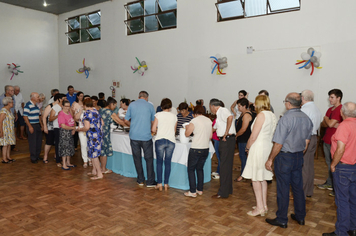 Foto - Idosos de Pejuçara confraternizam e celebram o réveillon
