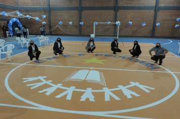 Foto - Investimento superior a R$ 600 mil propicia entrega de Ginásio a Escola Municipal