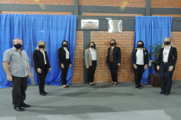 Foto - Investimento superior a R$ 600 mil propicia entrega de Ginásio a Escola Municipal