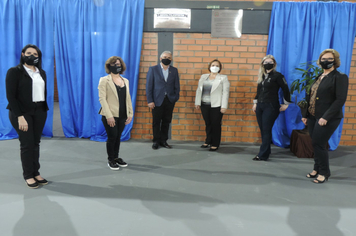 Foto - Investimento superior a R$ 600 mil propicia entrega de Ginásio a Escola Municipal