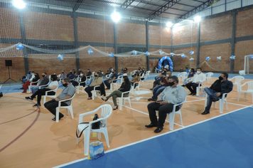 Foto - Investimento superior a R$ 600 mil propicia entrega de Ginásio a Escola Municipal