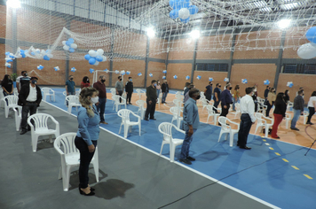 Foto - Investimento superior a R$ 600 mil propicia entrega de Ginásio a Escola Municipal
