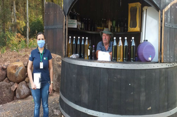 Foto - Máscaras entregues: População elogia iniciativa da Administração Municipal