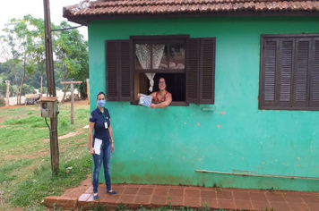 Foto - Máscaras entregues: População elogia iniciativa da Administração Municipal