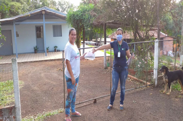 Foto - Máscaras entregues: População elogia iniciativa da Administração Municipal