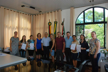 Foto - NOVOS SERVIDORES EMPOSSADOS EM FEVEREIRO