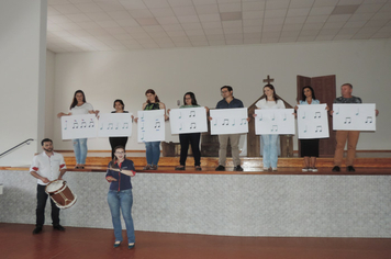 Foto - Palestra, Conhecimentos práticos da BNCC por meio da música abre Ano Letivo