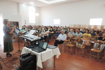 Foto - Palestra, Conhecimentos práticos da BNCC por meio da música abre Ano Letivo