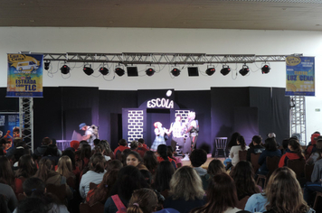 Foto - Parceria entre Administração Municipal e Sesc leva conhecimento aos alunos da rede pública