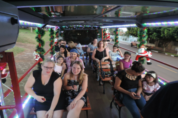 Foto - Passeios noturnos do Dindinho divertem comunidade pejuçarense