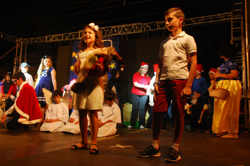 Foto - Pejuçara renova seus laços de fraternidade na abertura do Natal Iluminado