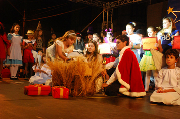 Foto - Pejuçara renova seus laços de fraternidade na abertura do Natal Iluminado