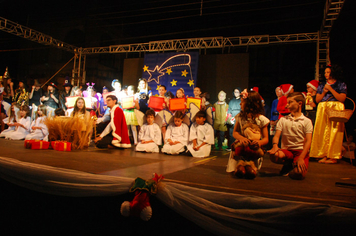 Foto - Pejuçara renova seus laços de fraternidade na abertura do Natal Iluminado