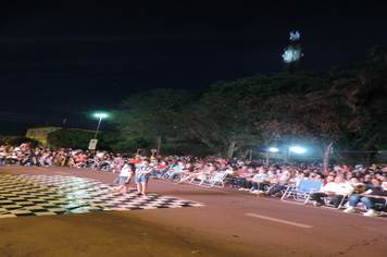 Foto - Pejuçara renova seus laços de fraternidade na abertura do Natal Iluminado