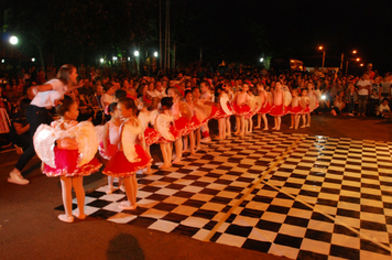 Foto - Pejuçara renova seus laços de fraternidade na abertura do Natal Iluminado