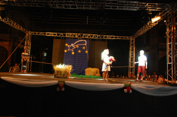 Foto - Pejuçara renova seus laços de fraternidade na abertura do Natal Iluminado